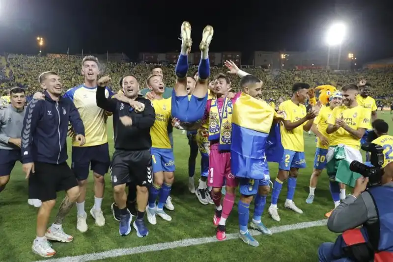 Almería vs UD Las Palmas ascenso: conflicto de horarios con la final de la Copa de la Reina