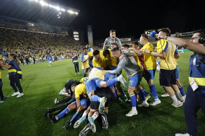 Ascenso UD Las Palmas 2026: análisis táctico y perspectivas legales del playoff