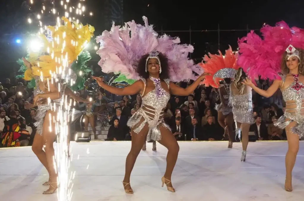 Carnaval de Santa Cruz de Tenerife 2026: Un Festín de Ritmos Latinos y Tradiciones