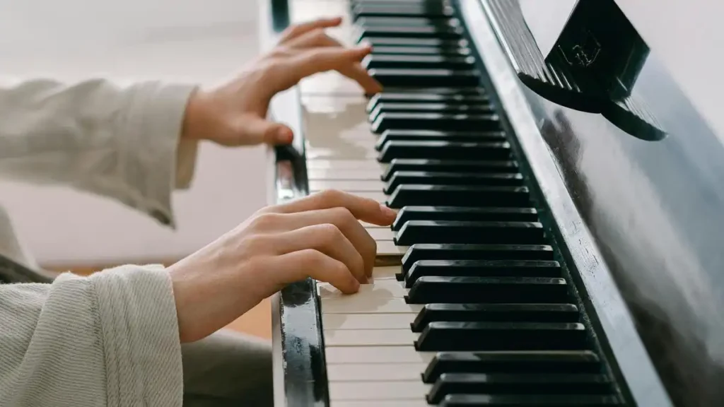Desmitificando el Mito del Genio Musical: ¿La Música Realmente Aumenta la Inteligencia?