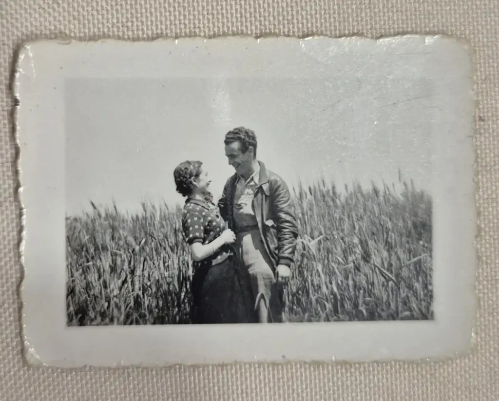 El Amor y el Espionaje en la Retaguardia Republicana: Un Viaje a 1937