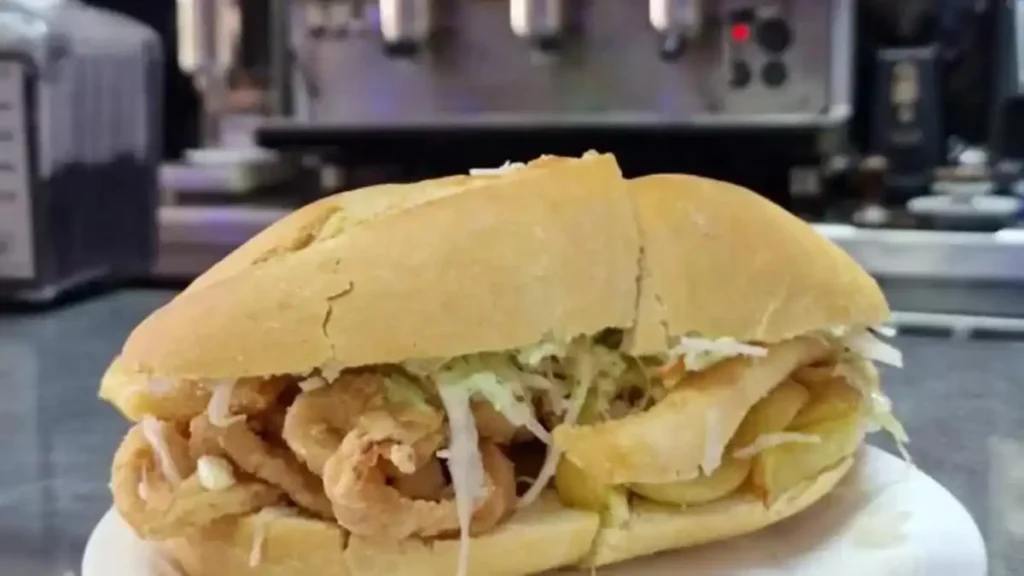 El Bocadillo de Calamares que Conquista Gran Canaria
