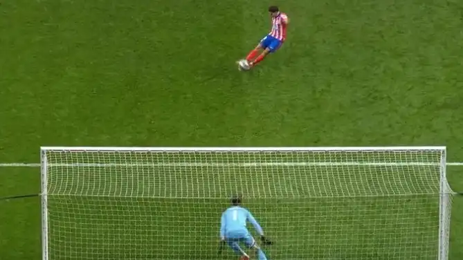 El Penalti que Cambió las Reglas del Juego: Un Año de Controversia