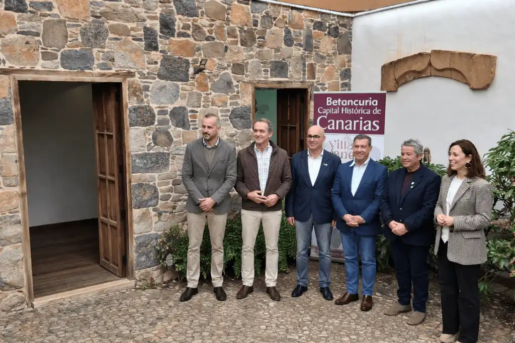 Iniciativa Pionera para la Protección de Pueblos Históricos en Canarias