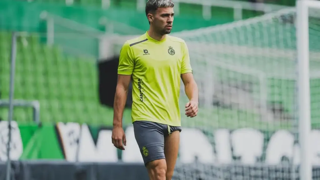 Juan Carlos Arana: El Delantero que Sueña con la UD Las Palmas