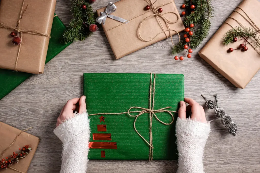 La Nueva Tendencia de Regalos Sostenibles: La Opción de Segunda Mano en Navidad