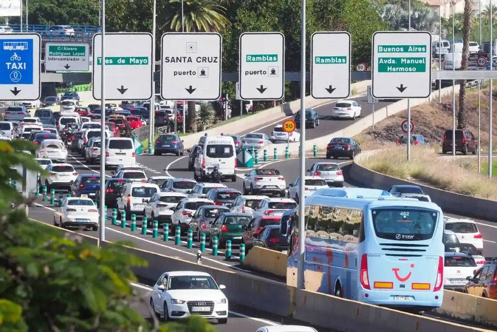 Nuevas Medidas de Tráfico en Canarias: Un Enfoque Integral para Mejorar la Circulación