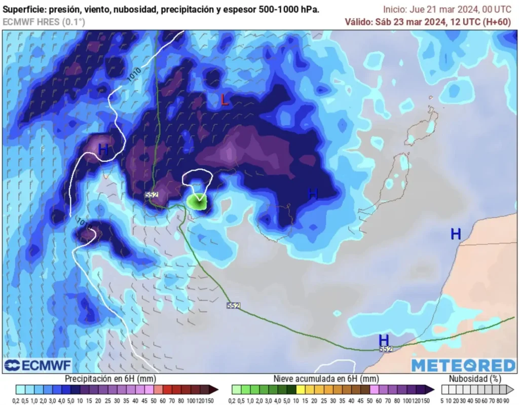 Perspectivas Meteorológicas en Canarias: Lluvias y Nubosidad para Este Jueves