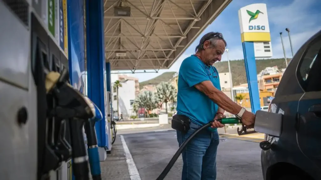 Precios de Combustibles en Santa Cruz de Tenerife: Lo Que Debes Saber