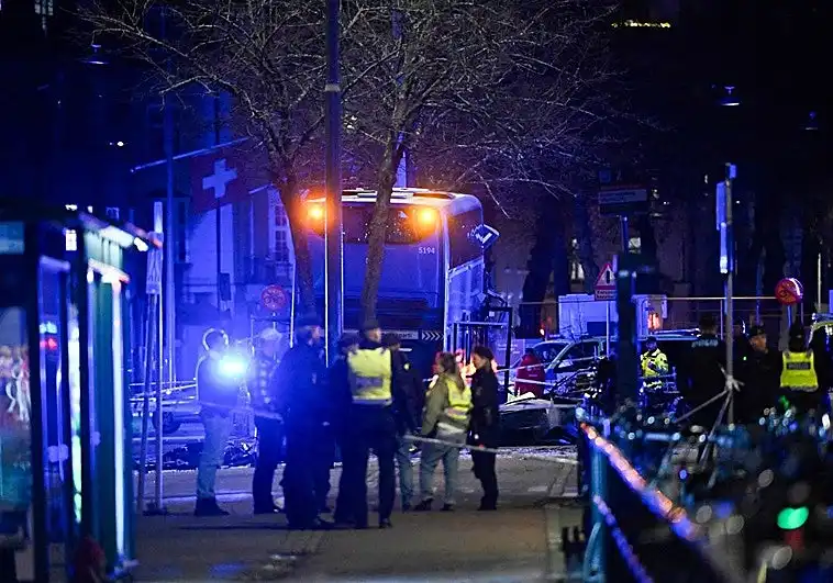 Tragedia en Estocolmo: Un Autocar Causa Múltiples Víctimas