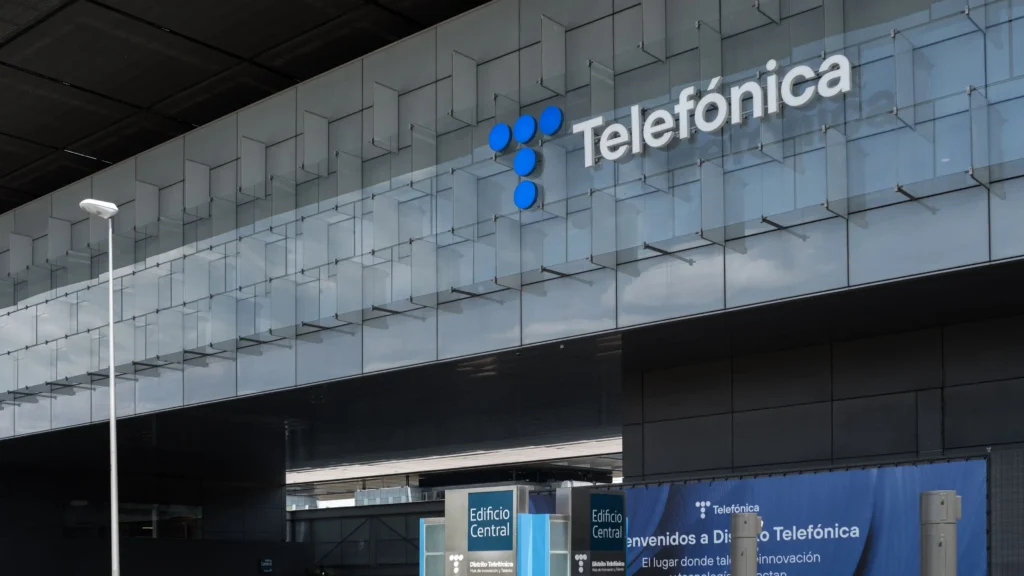 Venta de Telefónica México: ¿Qué implica la salida por 389 millones para el grupo y la región?