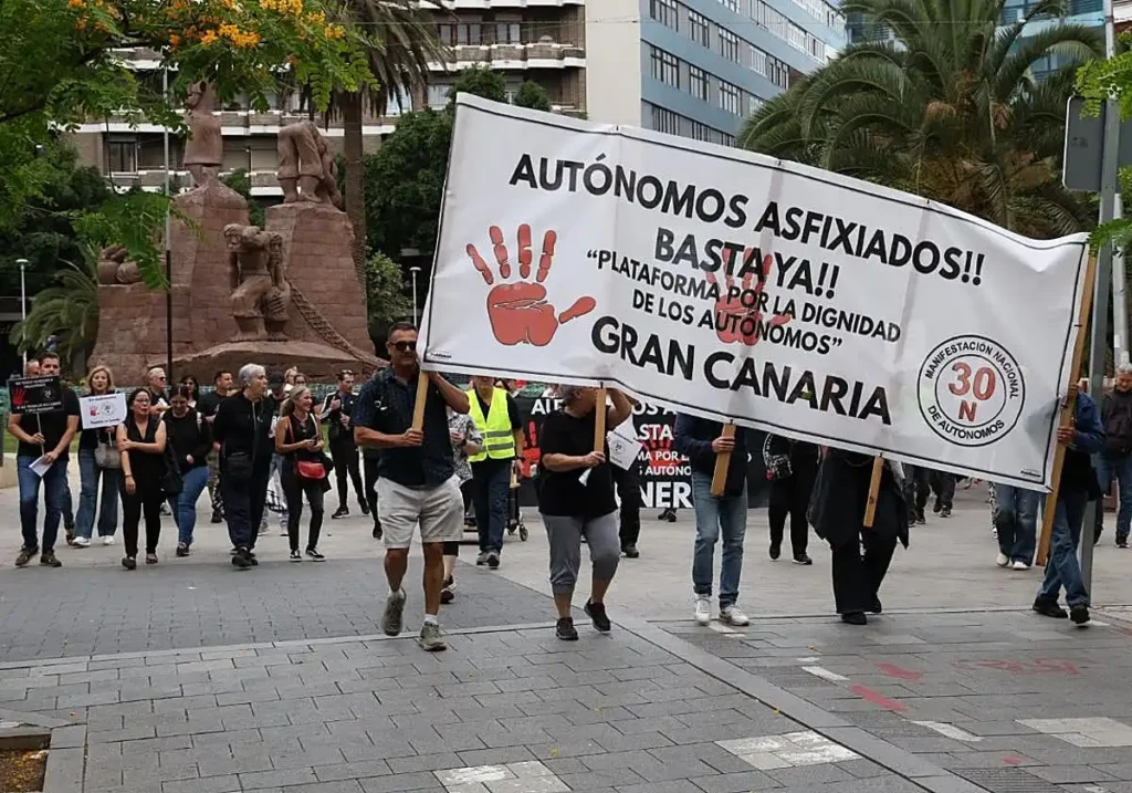 Autónomos en Canarias 2026: Protestas, cuotas y crisis estructural